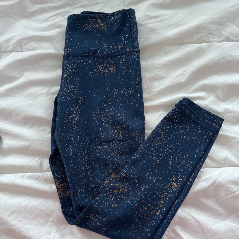 Zyia Stay Gold Navy leggings